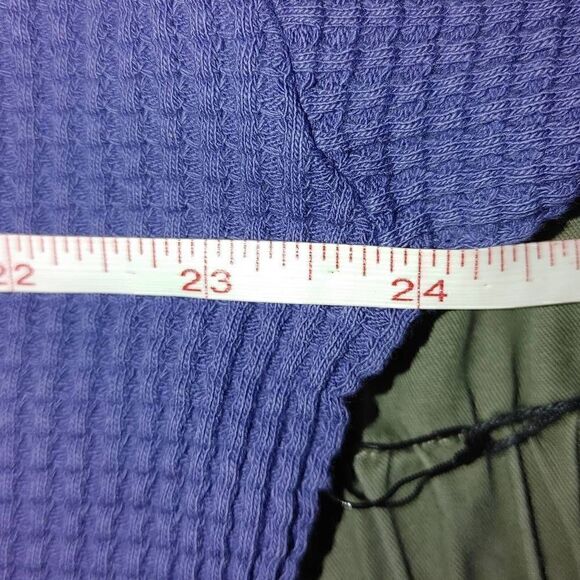 Forever 21 Blue Knitted Long Sleeve Crop Top With Butterflies Patch Size L - Picture 9 of 9